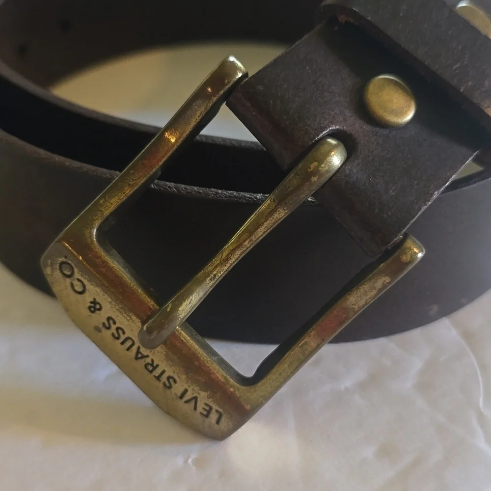 Levi Strauss & Co Vintage Dark Brown/Brass Buckle Neutral Belt Sz.M/L